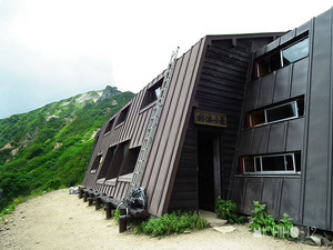 針の木小屋