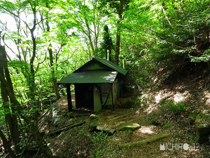 愛鷹山荘