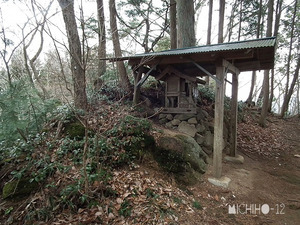 祠